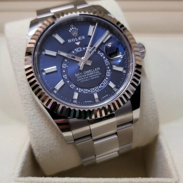 Rolex Sky-Dweller Serise Blue Dial Gold Bezel Steel Band Men's Watch M326934-0003 Unworn - Image 11