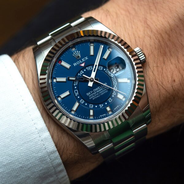 Rolex Sky-Dweller Serise Blue Dial Gold Bezel Steel Band Men's Watch M326934-0003 Unworn - Image 4