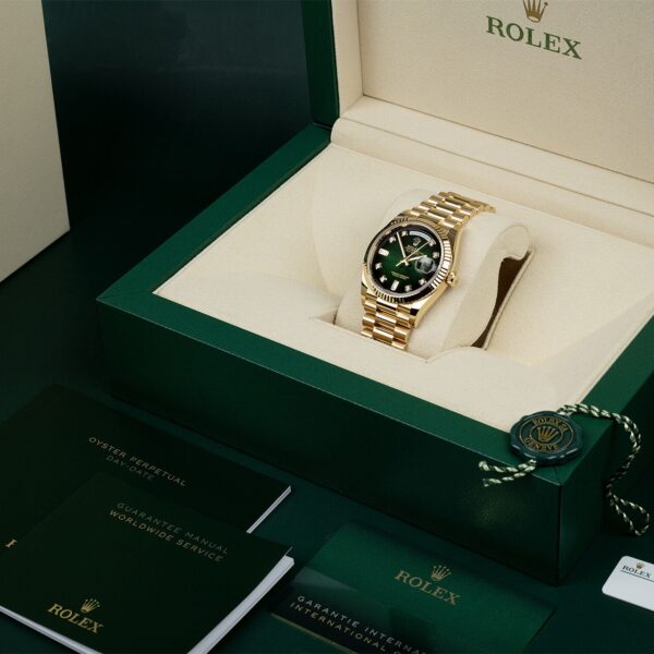 ROLEX Day-Date 40mm Green Ombre Diamond Dial Yellow Gold President Automatic Men’s Watch 128238 - Image 2