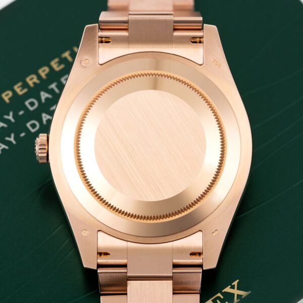 Day-Date II Rose Gold Diamond Scale 41mm - Image 7